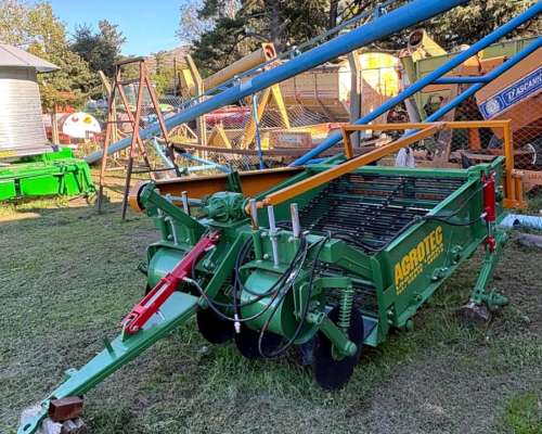 Arrancador de Papa Agrotec de 2 Surcos