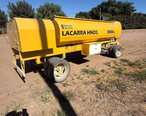 Tanque 3000litros + Baulera+ Tanque de Agua