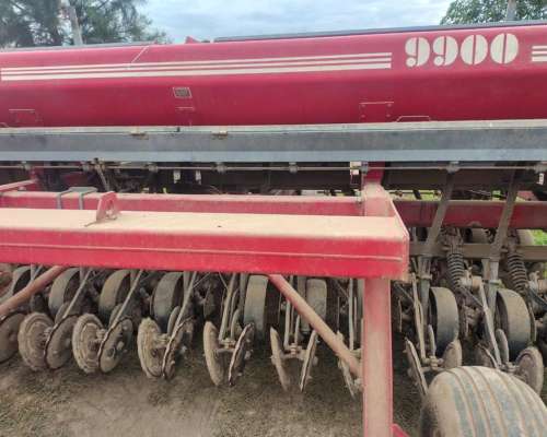Sembradora Apache 9900 25 a 17,5