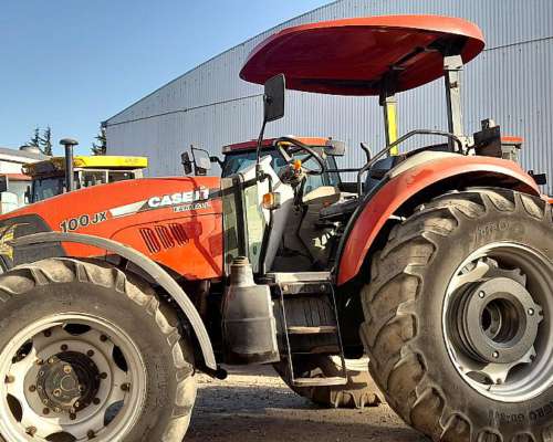 Tractor Case Farmall 100 JX