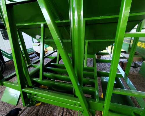 Acoplado SYL Sem/fert - 14 TT -destape - 8,25 X 22,5 - 0 km