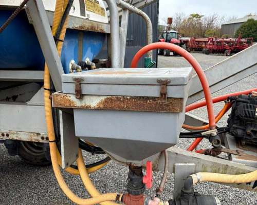 Pulverizador de Arrastre Pony 3000 Lts
