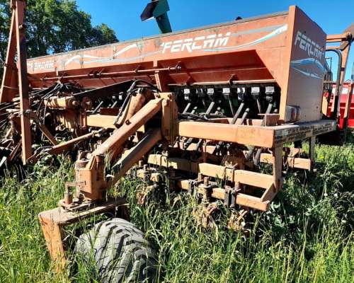 Sembradora Fercam - F440 - 2004