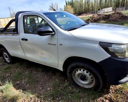 Toyota Hilux 4X4 2016 y 2014 4X4