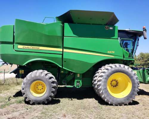 Cosechadora John Deere S670 - Usada