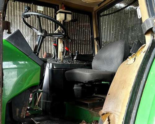 Tractor John Deere 6500