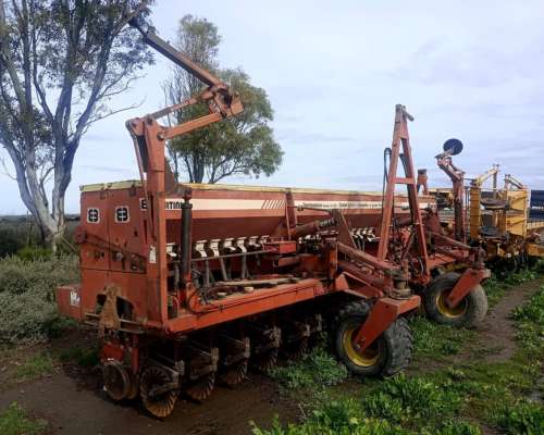 Sembradora de Directa Bertini 32000