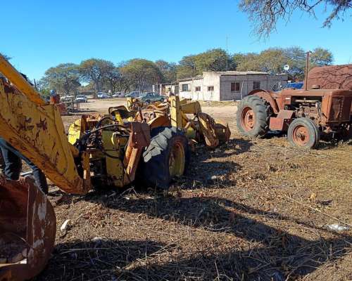 Retroexcavadora John Deere, J/D 309