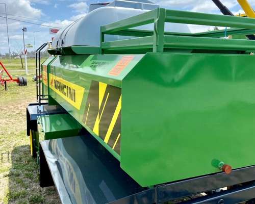 Acoplado Tanque Combinado Mancini 3000lts - Disponible