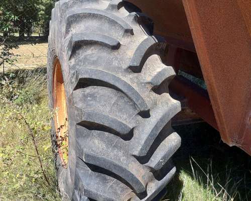 Tolva Autodescargable Ombu 14 TN Balanza