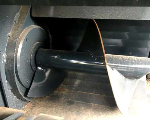 Enfardadora Yomel Mega Tigra 1270 HD CUT