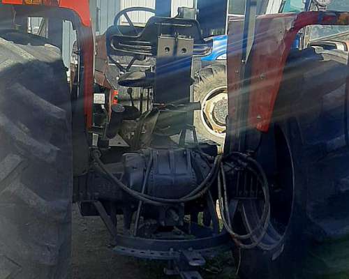 Tractor Massey Ferguson 1195 con Pala Cargadora