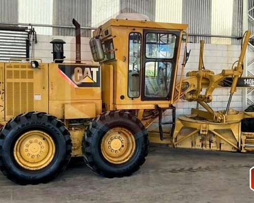 Motoniveladora Caterpillar 140h 2008