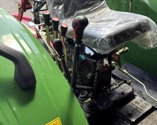 Tractor Chery Parquero 30hp C/desmalezadora Chino