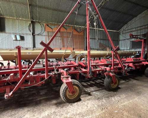 Sembradora Giorgis Precisa 8000 de 24 a 52 cm C/monitor