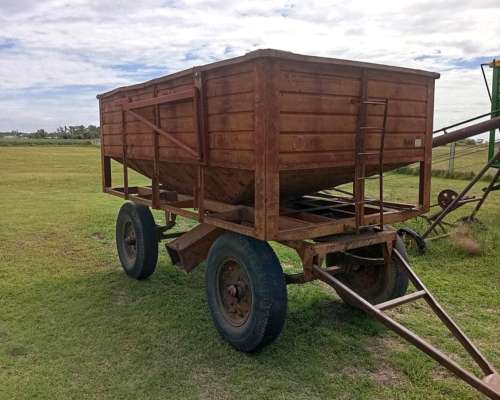 Tolva Semillera Lomtar 6.000 Kg