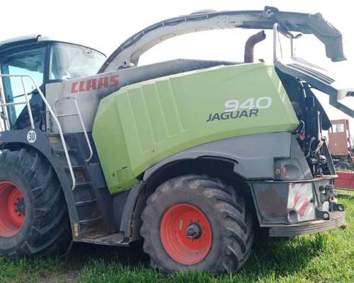 Picadora J940 C/ Cabezal RU 600 y PU 300, año 2011