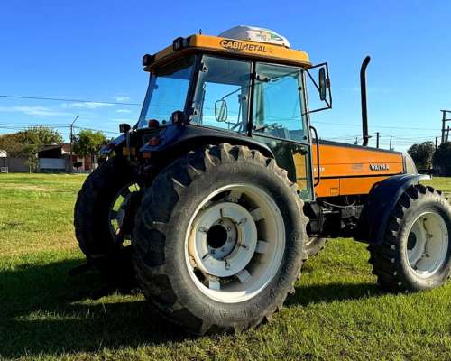 Valtra BM 120 - Primera Mano