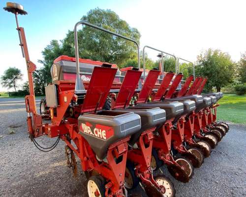 Sembradora Apache 6120 9/52 y 17/26