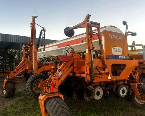 Sembradora Cele Activa II de 23x21 con Kit Excelente Estado