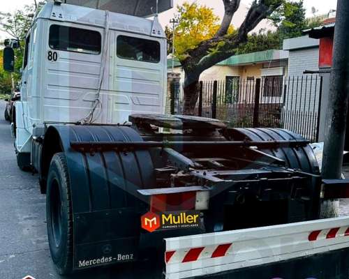 Mercedes Benz LS 1633 año 1999 y Semi Baranda