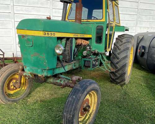 John Deere 3530 con Vigía