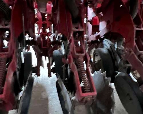 Sembradora Giorgi 56 Lineas a 19 cm año 2007