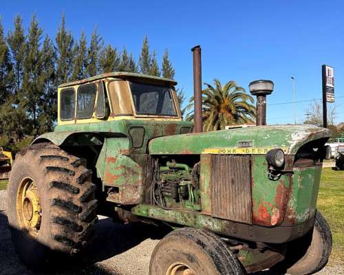 Tractor John Deere 180 HP Motor 6068 Turbo