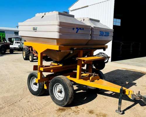Fertilizadora Voleadora Pozzi Edr-3200.