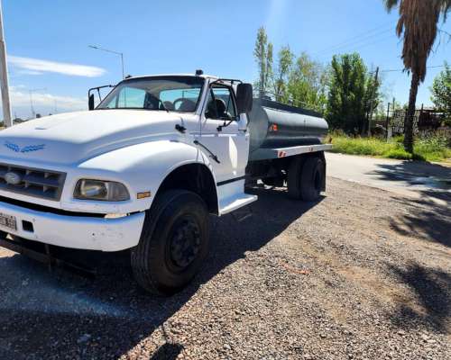 Ford 14000 Modelo 2000