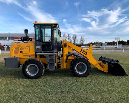 Pala Cargadora MAC 7405