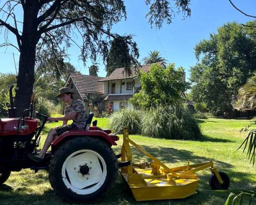 Desmalezadora 1.20 Ancho de Corte Acople de Tres Puntos