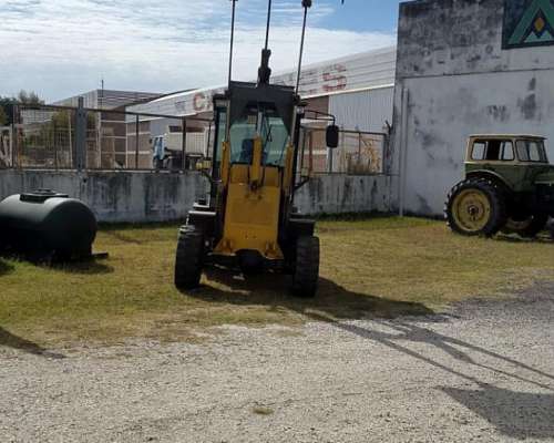 Ref. 05 - Pala Cargadora Frontal Michigan R45c