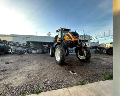 Pulverizadora Valtra R 535