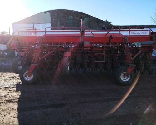 Pionera 3520 con Kit de Gruesa