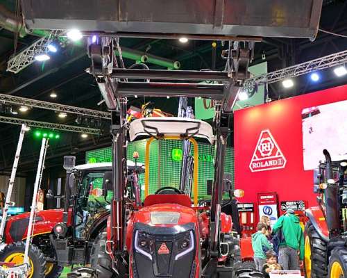 Tractor Agrícola Roland H 80hp Ruedas Agrícolas 4wd
