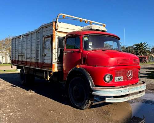 Camion Usado Mercedes Benz 1114