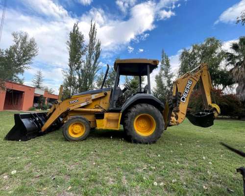 John Deere 310 G 4X4