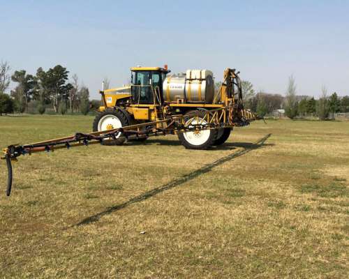 Pulverizadora Rogator 1254 - año 200 - 30 Mts Barral-