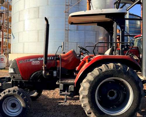 Case IH Farmall 75 JXM - año 2019