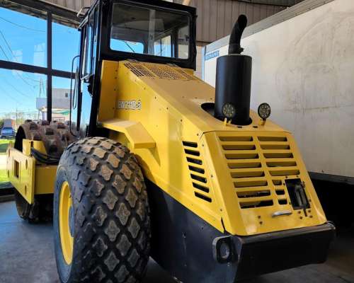 Compactador Bomag 211d - 3