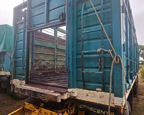 Mercedes Benz L 1624 y Acoplado Crescente Mixto
