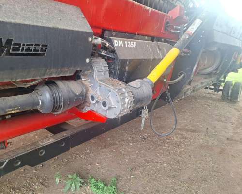 Draper Modelo DM 135f de 35 Pies en muy Buen Estado