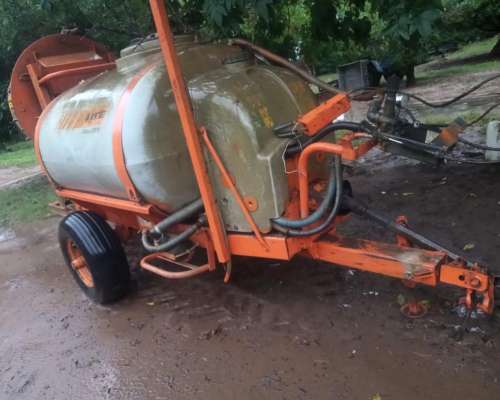 Pulverizadora Jacto Arbus 2000 Super Export