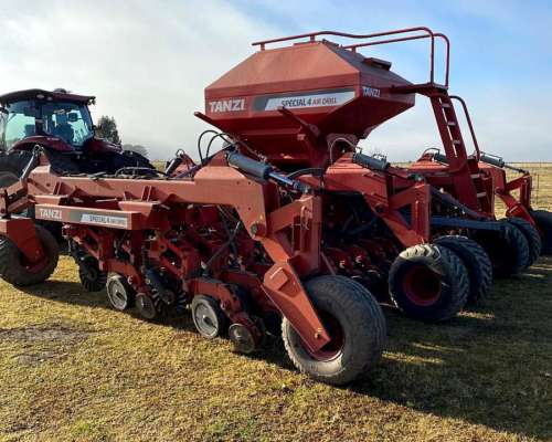 Sembradora Tanzi Special 4 AIR Drill 37 a 21