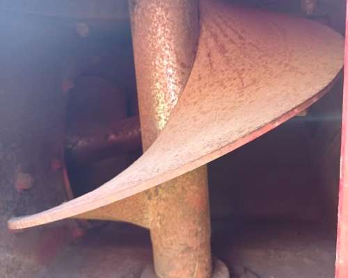 Extractora Barredora Ombu EMCO-2002 Usada