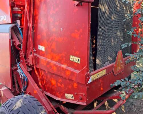 Rotoenfardadora Mainero 5886 Monitor MR1000