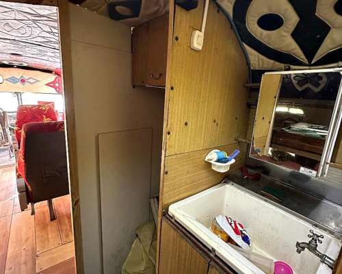 Motorhome Mercedes Benz 6 Personas. Motor 1518 Caja de 6ta