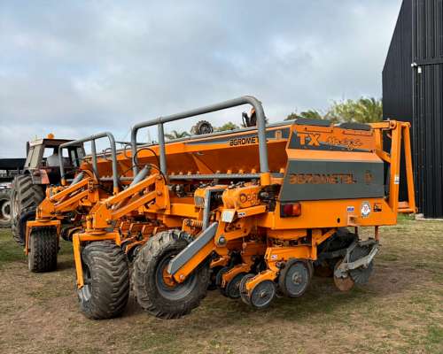 Agrometal TX Mega 16/42 - año 2011