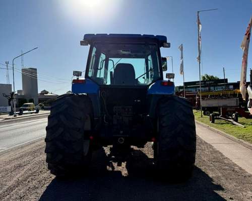 Tractor New Holland TM 7010